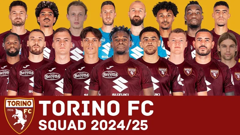 Cầu thủ Torino nỗ lực tranh bóng trước cầu thủ Bologna